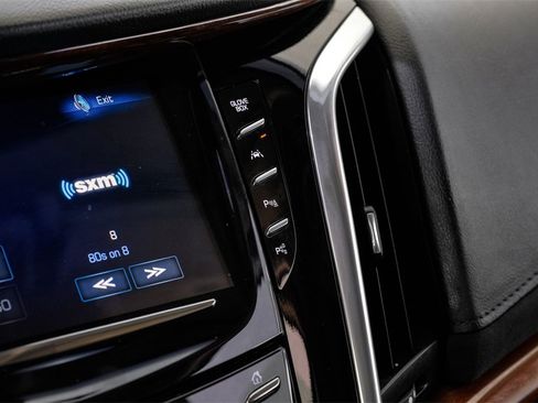 Used 2019 Cadillac Escalade ESV Luxury image 27