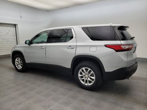 Used 2020 Chevrolet Traverse LS FWD image 3