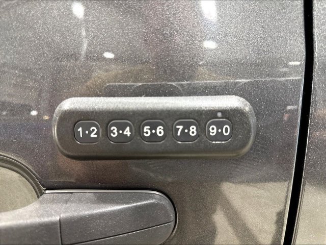 Used 2020 Ford Transit 150 XLT AWD/4WD image 35