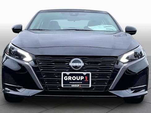 New 2026 Nissan Altima 2.5 SV FWD image 3