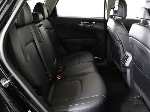 Certified 2023 Kia Sportage EX image 34