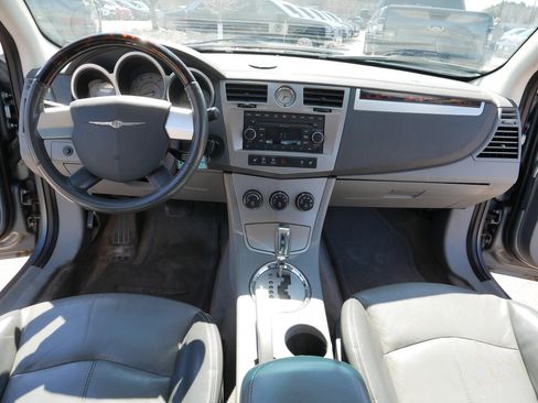 Used 2007 Chrysler Sebring Limited w/ Luxury Group FWD image 21