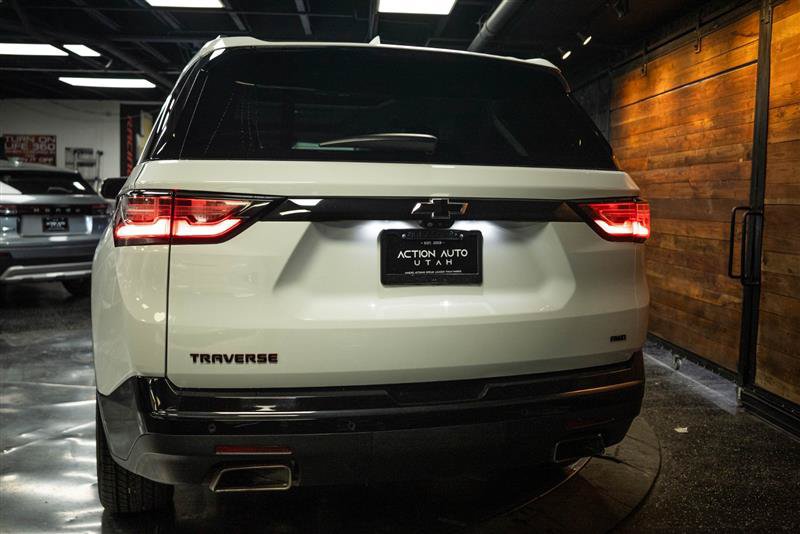 Used 2020 Chevrolet Traverse Premier w/ Redline Edition AWD/4WD image 6