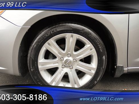 Used 2013 Chrysler 200 LX FWD image 3