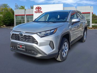 New 2025 Toyota RAV4 LE