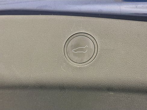 Used 2023 Tesla Model 3 Standard Range RWD image 30