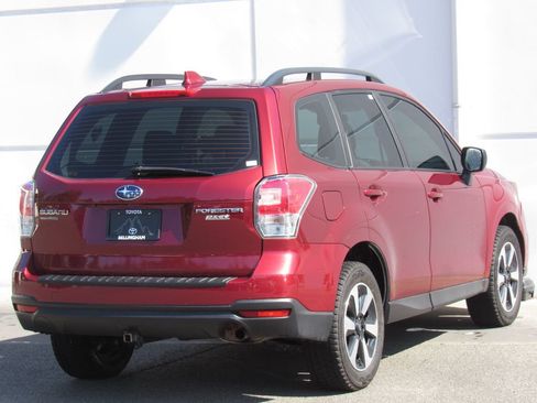Used 2017 Subaru Forester 2.5i w/ Alloy Wheel Package AWD/4WD image 6