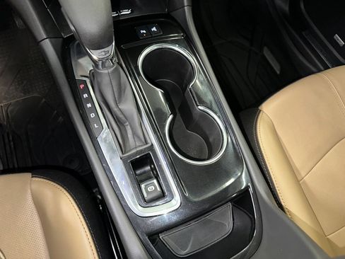 Certified 2023 Chevrolet Equinox Premier image 18