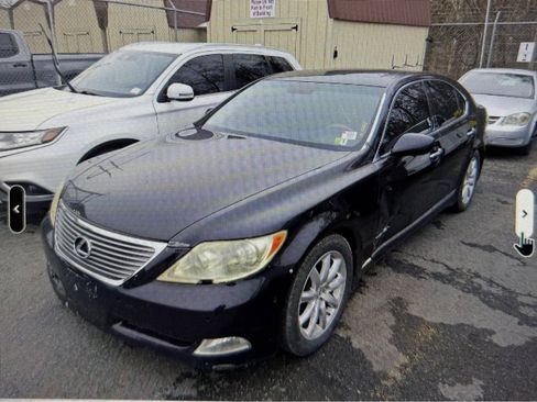 Used 2007 Lexus LS 460 RWD image 3