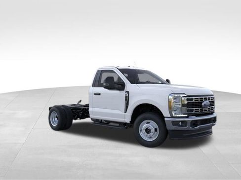 New 2026 Ford F350 XL w/ XL Chrome Package AWD/4WD image 8