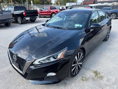 Used 2022 Nissan Altima 2.5 SR