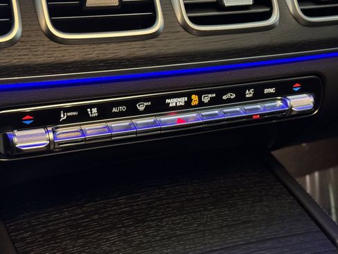 New 2025 Mercedes-Benz GLE 350 4MATIC image 16