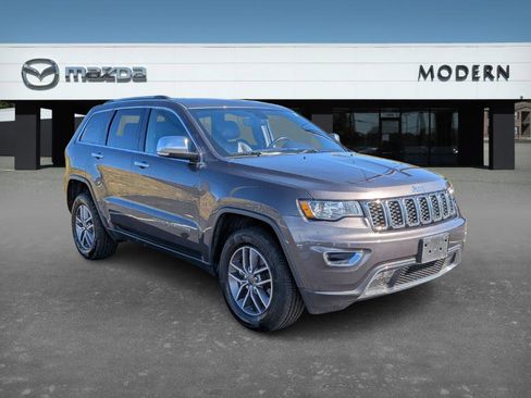 Used 2021 Jeep Grand Cherokee Limited w/ Luxury Group II image 7