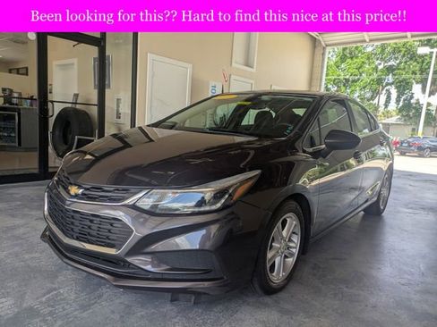 Used 2016 Chevrolet Cruze LT w/ Convenience Package FWD image 7