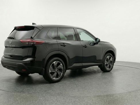 Used 2025 Nissan Rogue SV FWD image 9