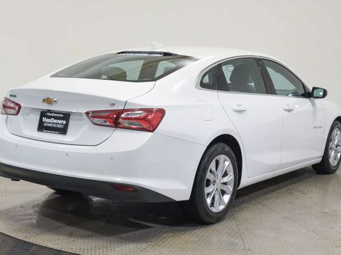 Used 2022 Chevrolet Malibu LT image 11