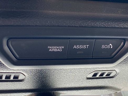 Used 2023 Jeep Wrangler Unlimited image 33