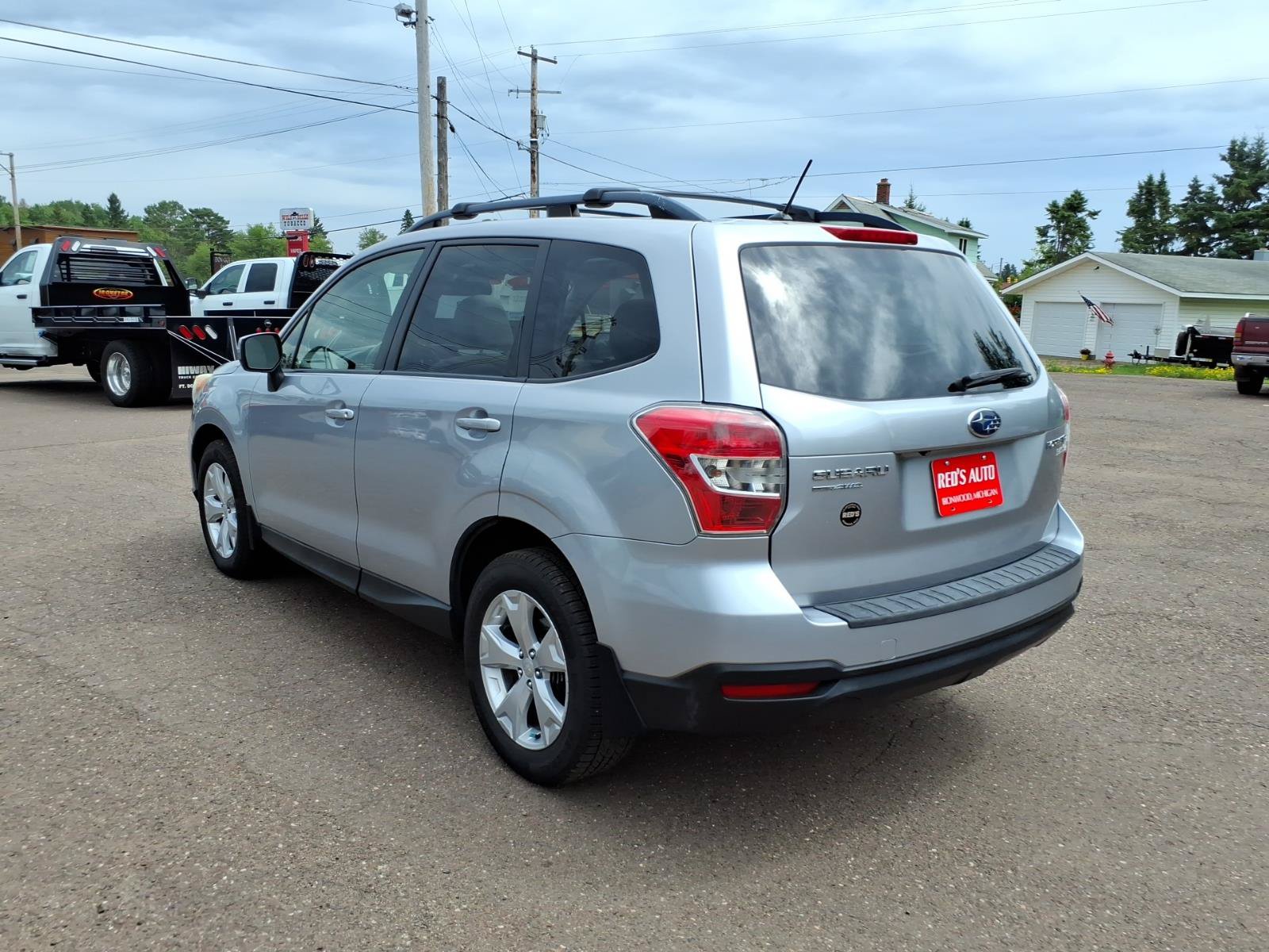 Used 2014 Subaru Forester 2.5i Premium w/ Protection Package #1 AWD/4WD image 3