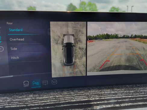 New 2025 Cadillac Escalade IQ Luxury 1 image 25