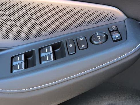 Used 2026 Acura MDX SH-AWD w/ Technology Package image 42