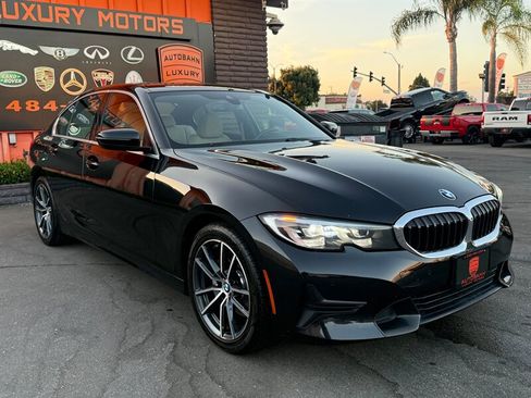 Used 2020 BMW 330i Sedan w/ Driving Assistance Package RWD image 13