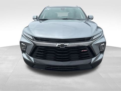 Used 2024 Chevrolet Blazer RS FWD image 3