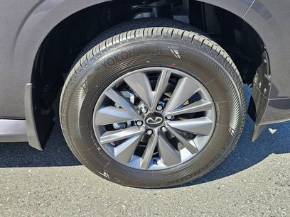 New 2025 INFINITI QX80 Pure