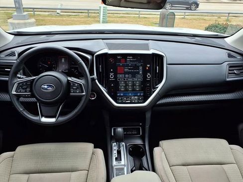 Certified 2023 Subaru Ascent Premium w/ Convenience Package image 5