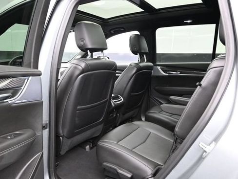 Used 2024 Cadillac XT6 Sport w/ LPO, Onyx Lite Package AWD/4WD image 21