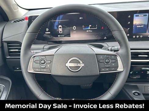 New 2026 Nissan Sentra SR w/ SR Premium Package FWD image 21
