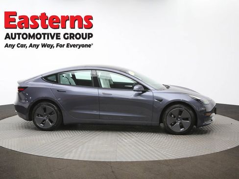 Used 2023 Tesla Model 3 Standard Range image 43