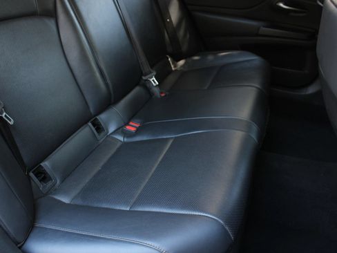 Used 2019 Lexus ES 300h w/ Premium Package FWD image 24