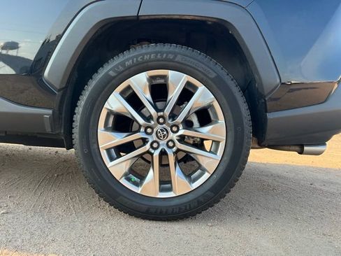 Used 2019 Toyota RAV4 Limited w/ Advanced Technology Package AWD/4WD image 14