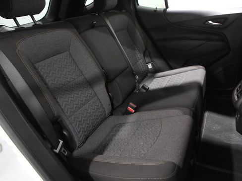 Certified 2024 Chevrolet Equinox LT image 17