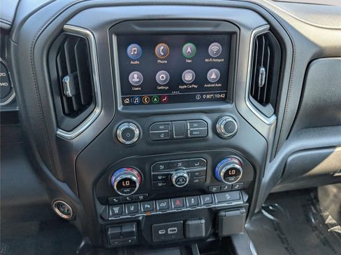 Used 2020 GMC Sierra 2500 AT4 w/ AT4 Premium Package AWD/4WD image 30
