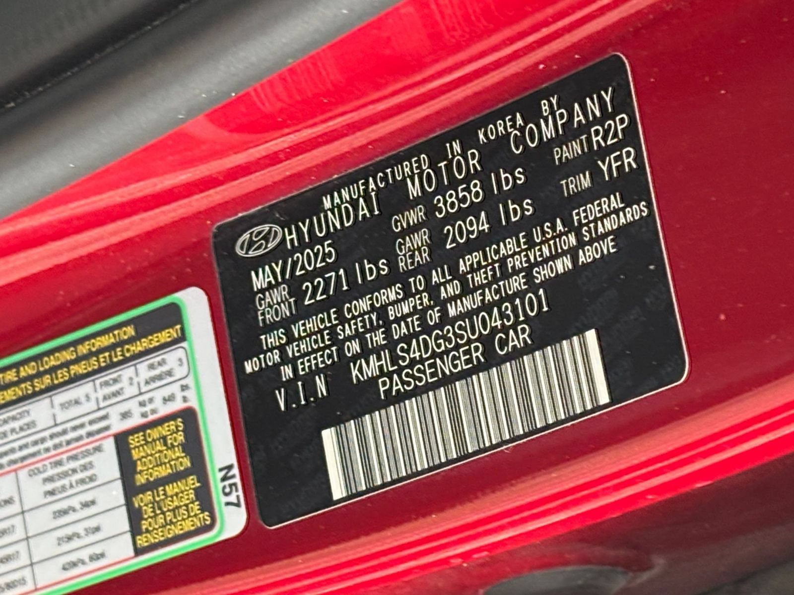 Used 2025 Hyundai Elantra SEL FWD image 29