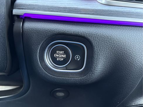 Used 2022 Mercedes-Benz GLE 350 4MATIC image 24