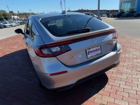 Used 2023 Honda Civic LX image 8