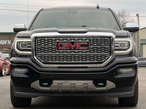Used 2017 GMC Sierra 1500 Denali w/ Denali Ultimate Package image 12