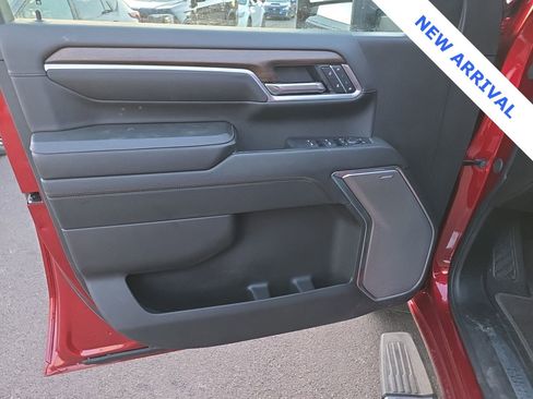 Used 2025 Chevrolet Silverado 2500 High Country w/ Technology Package image 10