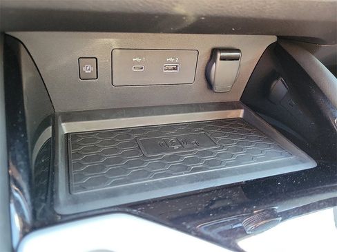 Certified 2023 Nissan Altima 2.5 SR w/ SR Premium Package image 10