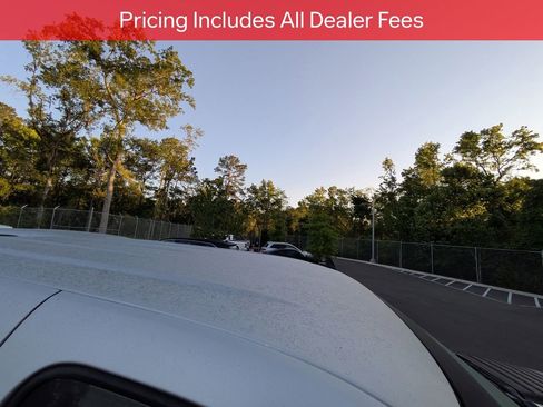 Used 2011 Chevrolet Silverado 2500 LT w/ Interior Plus Package AWD/4WD image 10