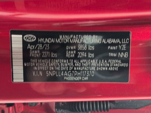 Used 2023 Hyundai Elantra SE w/ Cargo Package image 30