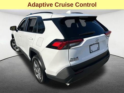 Certified 2025 Toyota RAV4 XLE AWD/4WD image 9
