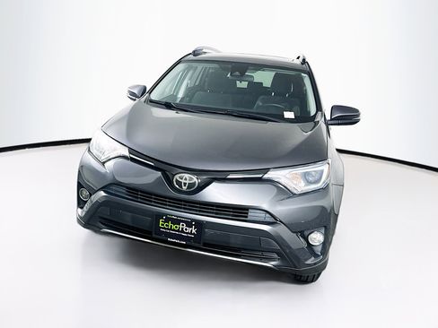 Used 2017 Toyota RAV4 XLE image 2