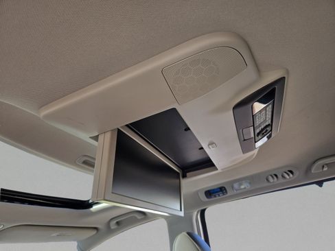 Used 2012 Honda Odyssey Touring image 22