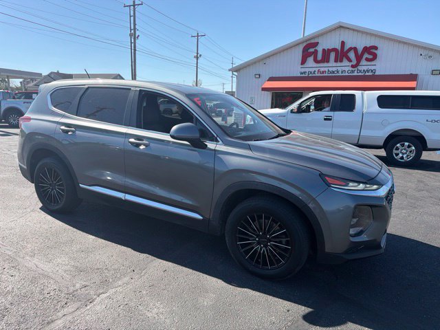 Used 2019 Hyundai Santa Fe SE AWD/4WD image 1