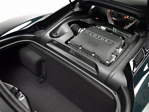 New 2025 Lotus Emira image 30
