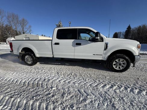 Used 2022 Ford F350 XLT w/ XLT Value Package AWD/4WD image 12