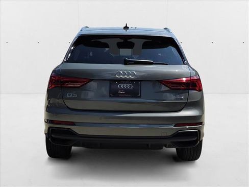 New 2025 Audi Q3 2.0T Premium image 6